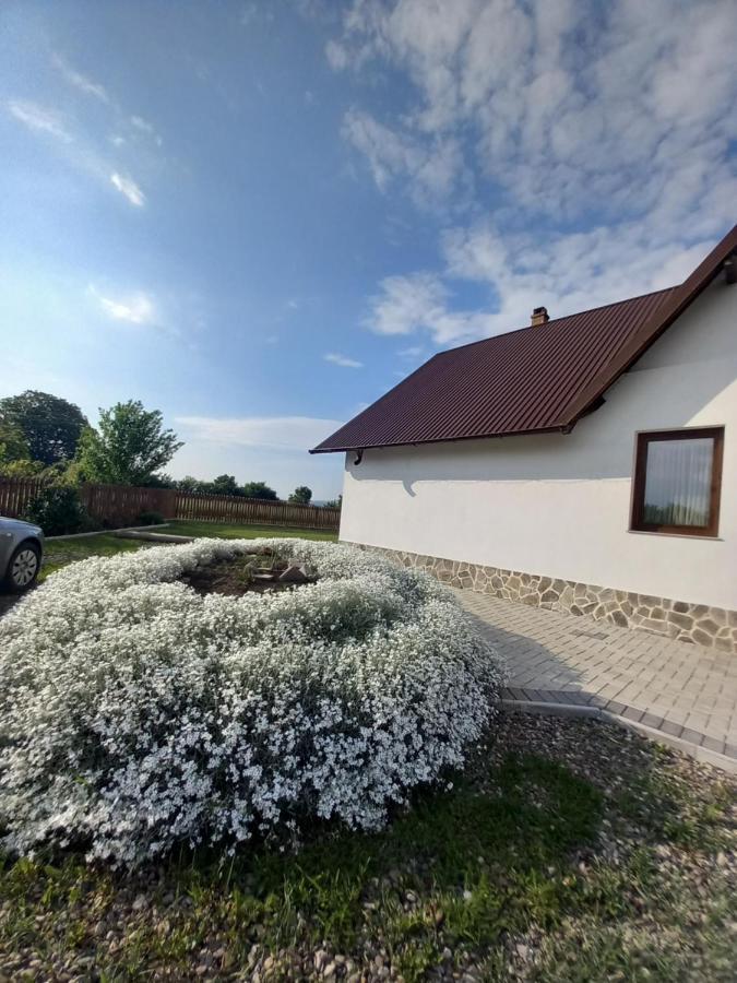 Casuta Din Deal Targu Neamt Exterior foto